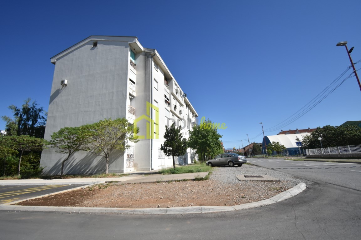 Dvosoban stan 71m2, Stari Aerodrom